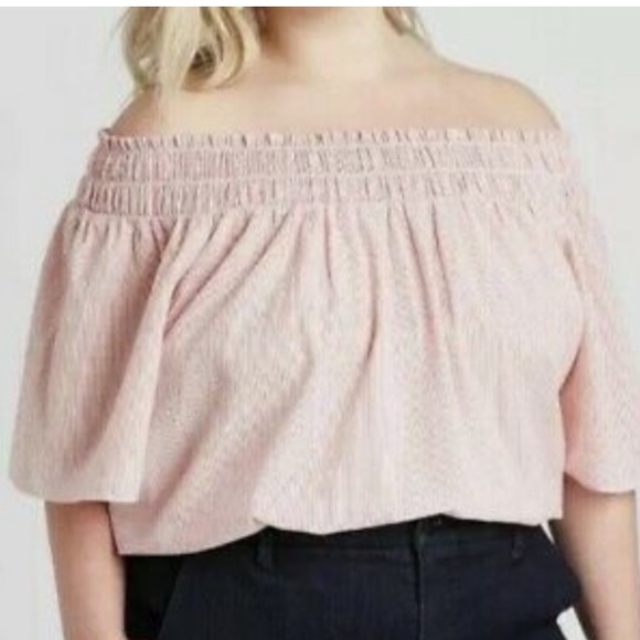 A New Day Smocked Blouse - Picture 3 of 4